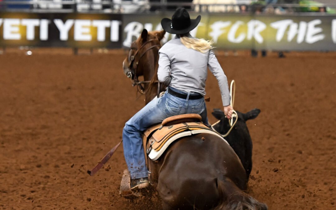 Sarah Angelone Secures the Charlie 1 Horse Breakaway Roping Title